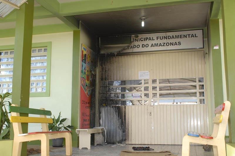 Em dois meses, esta &eacute; a quinta vez que uma escola &eacute; atacada em Iju&iacute;