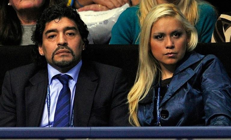 Maradona e Ver&oacute;nica Ojeda