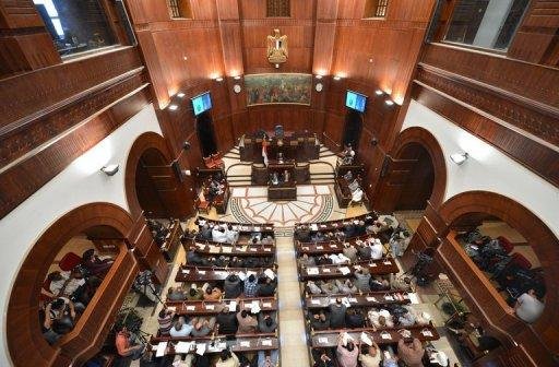Pa&iacute;s deve organizar novas elei&ccedil;&otilde;es legislativas