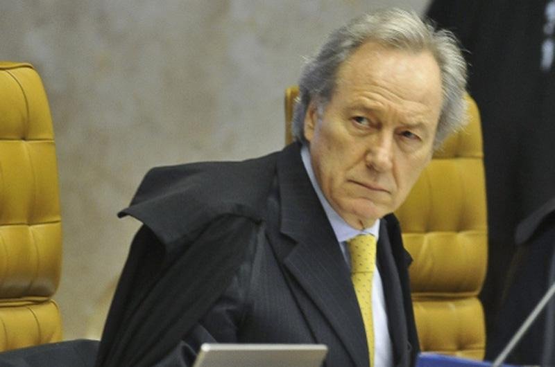 Ricardo Lewandowski conclui hoje voto sobre as acusa&ccedil;&otilde;es de corrup&ccedil;&atilde;o passiva 
