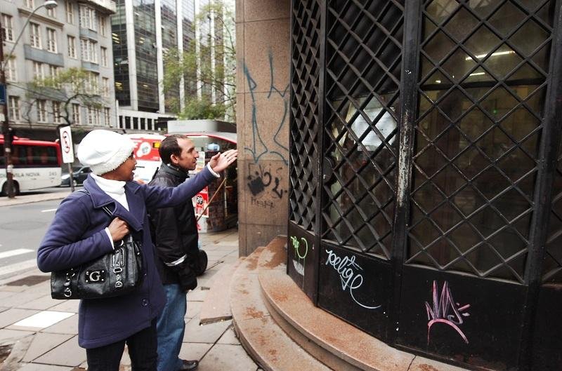 Popula&ccedil;&atilde;o encontrou portas do local fechadas