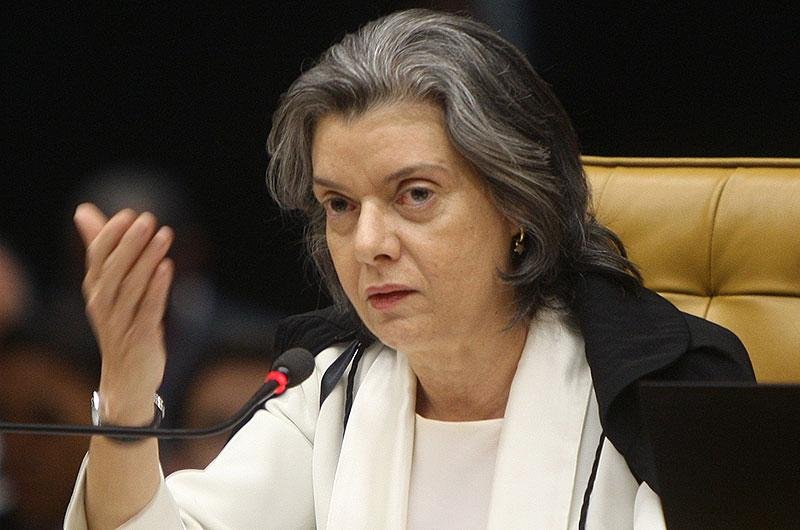 C&aacute;rmen L&uacute;cia condena 12 r&eacute;us ligados a PP, PL, PTB e PMDB