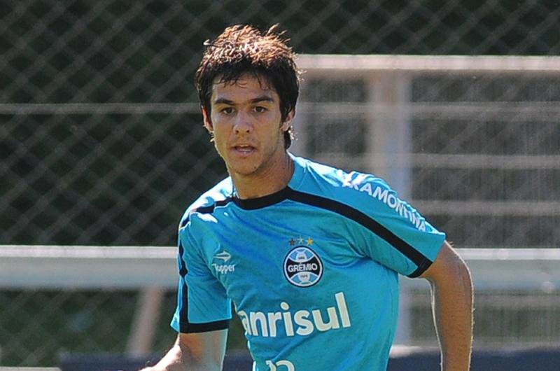 Bertoglio deve voltar a treinar com grupo do Gr&ecirc;mio na ter&ccedil;a