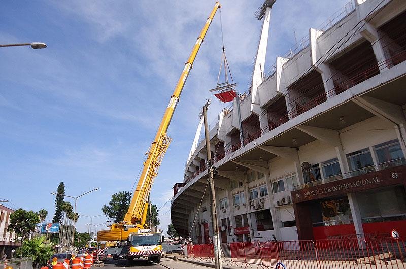 Inter termina retirada de marquises do Beira-Rio neste s&aacute;bado