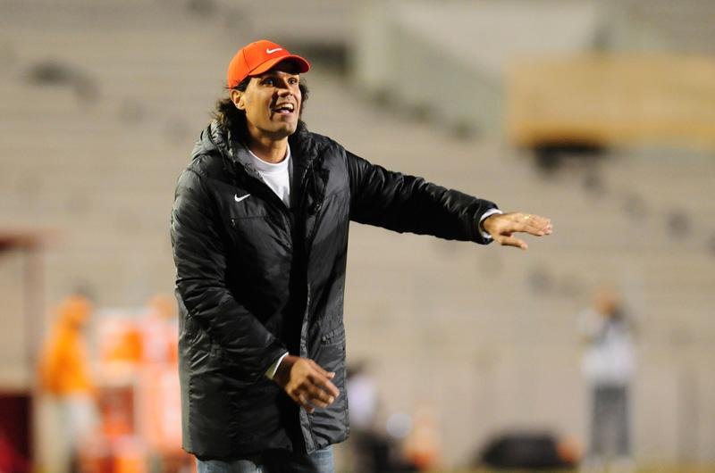 T&eacute;cnico do Inter pode ter desfalque de &Iacute;ndio contra o Santos