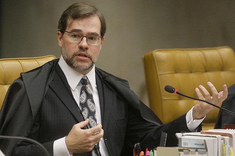 Com voto de Toffoli, STF condena Roberto Jefferson por lavagem