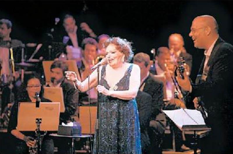 Cantora Bibi Ferreira celebra 90 anos de idade e 71 de carreira