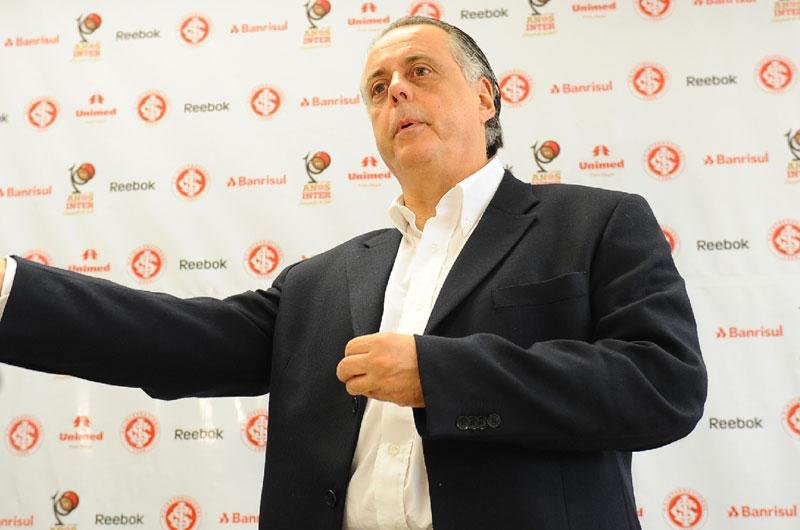 Ex-presidente entende diverg&ecirc;ncias do amigo, mas quer consenso na elei&ccedil;&atilde;o do Inter
