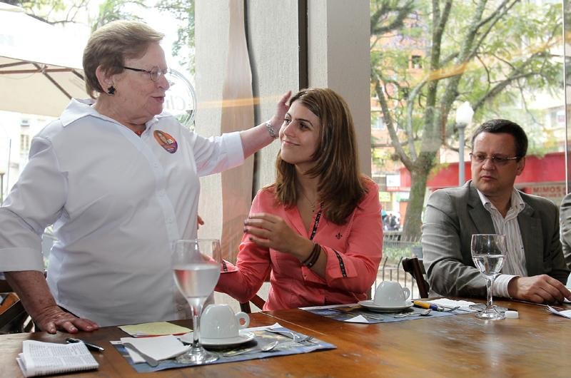 Comunista lembrou apoio de Erundina: &acute;Sempre me puxou pra cima&acute;