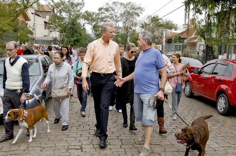 Fortunati participou ontem das comemora&ccedil;&otilde;es do dia mundial dos animais