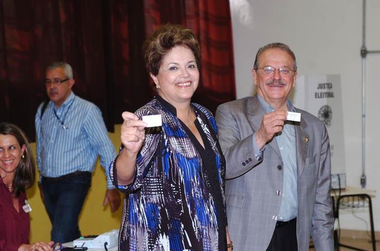 Governador do Estado, Tarso Genro, votou ao lado da presidente Dilma Rousseff