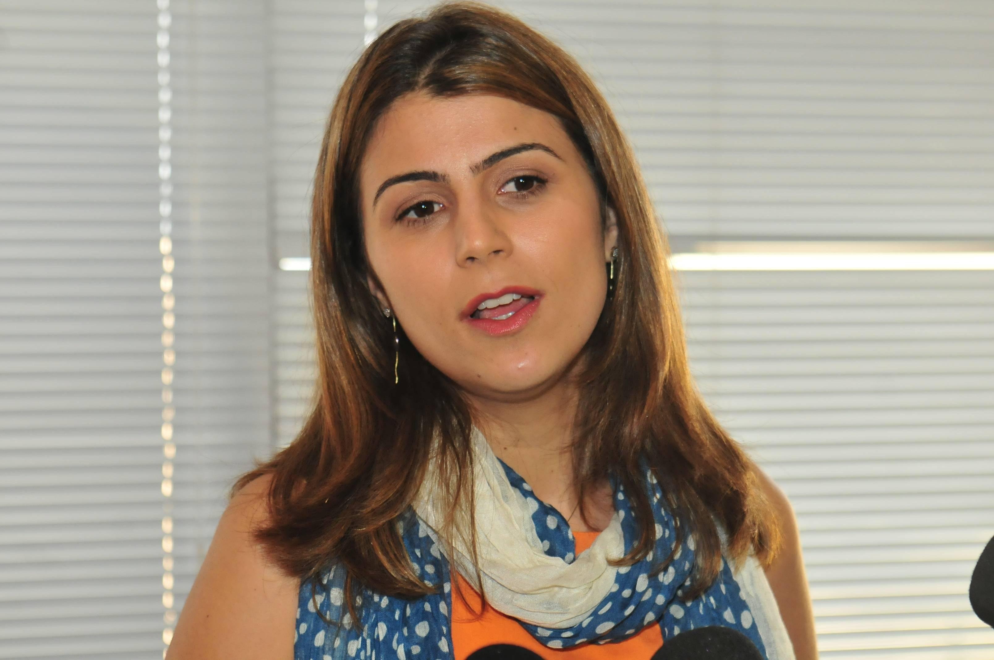 Candidata comunista admitiu derrota com 30% das urnas apuradas