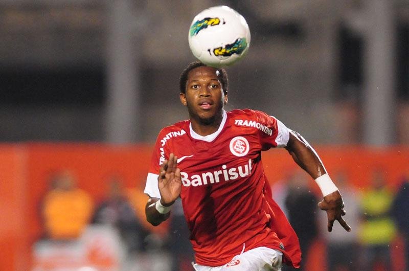 Fred estar&aacute; em campo ao lado de D&aacute;tolo no meio-campo do Inter