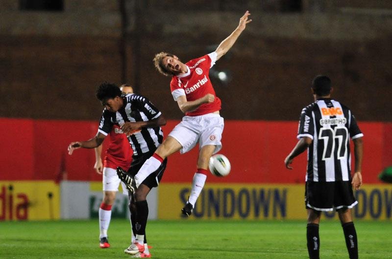 Acompanhe Inter x Atl&eacute;tico-MG em tempo real