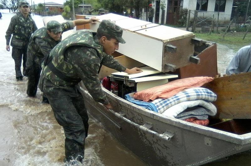 Cheias do Rio Santa Maria alagou ruas no munic&iacute;pio de Dom Pedrito