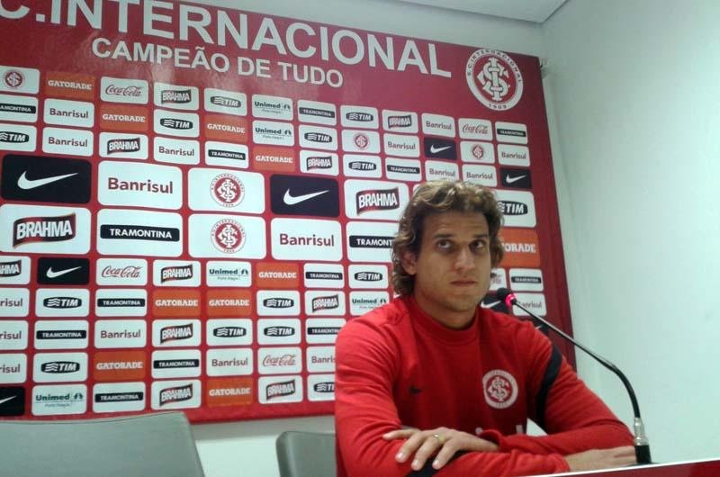 Rafael Moura revelou ter sofrido uma labirintite