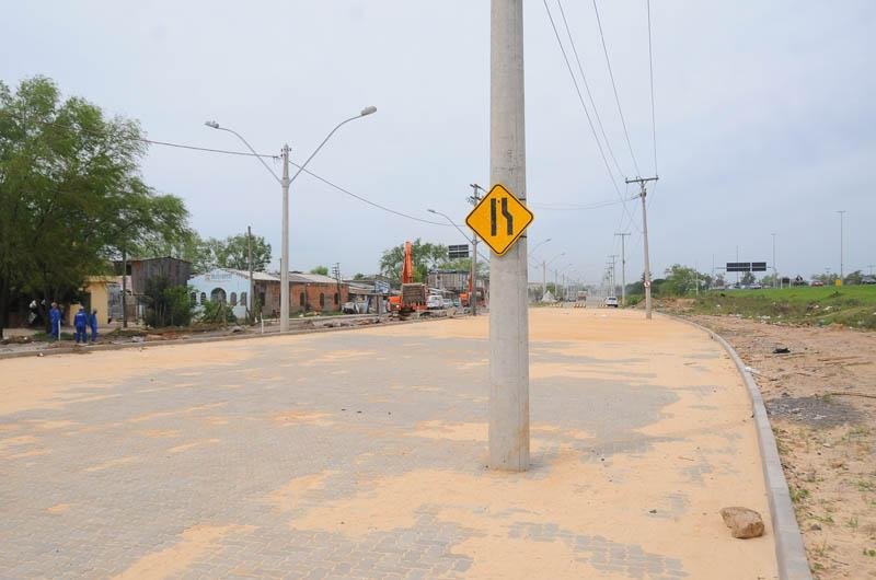 Ao menos tr&ecirc;s estruturas ocupam espa&ccedil;o que dever&aacute; ser utilizado por ve&iacute;culos