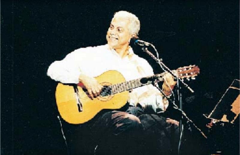 M&uacute;sico apresentar&aacute; antigos e novos sucessos