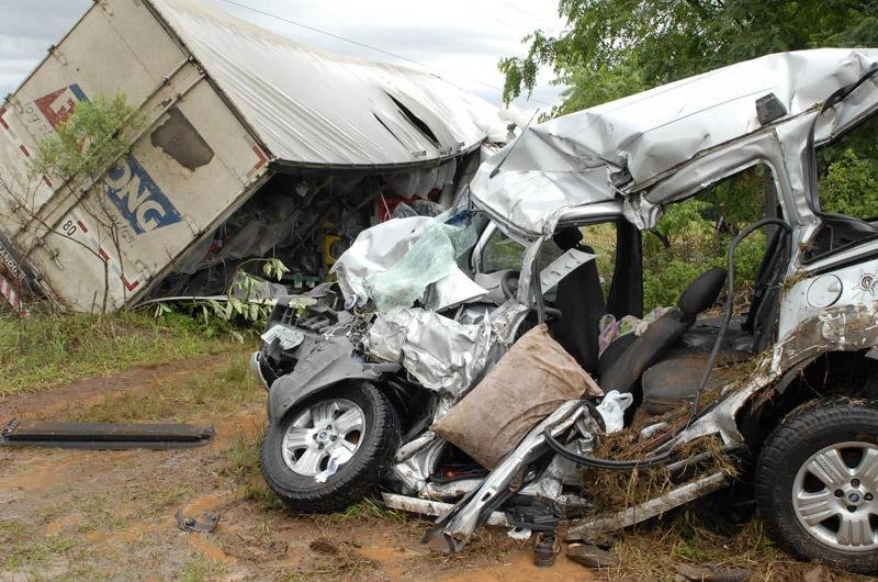 Dobl&ocirc; de Campo Bom ficou destru&iacute;do