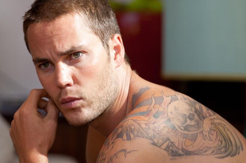 Taylor Kitsch no elenco de &acute;Selvagens&acute; de Oliver Stone