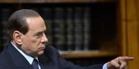 Silvio Berlusconi foi condenado a quatro anos de prisão por fraude fiscal na Itália