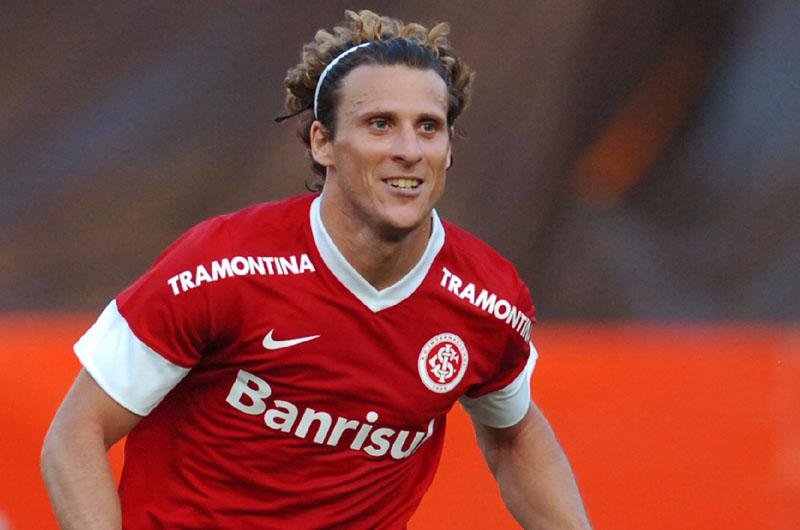 Forl&aacute;n (foto) e D Alessandro formam a dupla de ataque