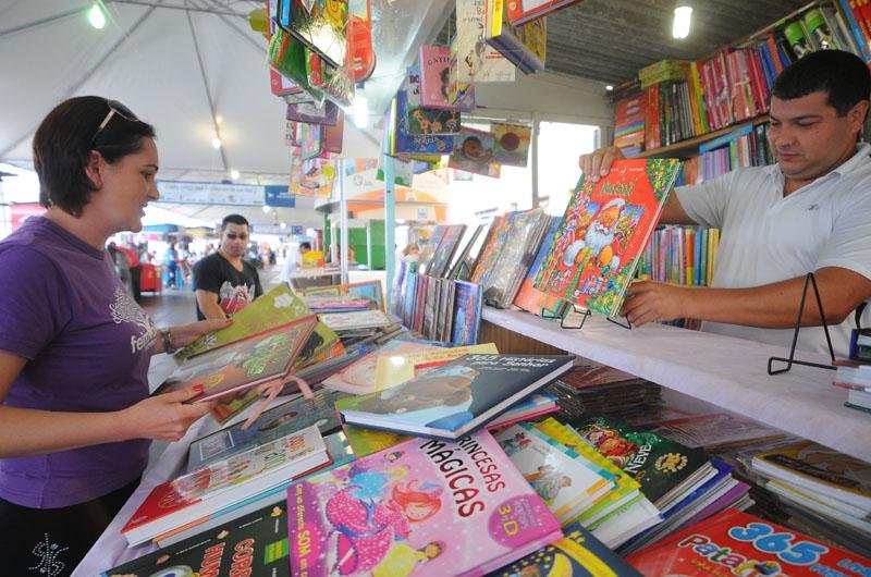 Tem&aacute;tica da Feira do Livro neste s&aacute;bado &eacute; dedicada ao escritor Jorge Amado