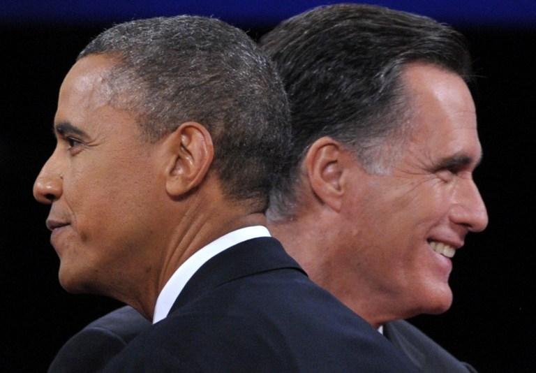 Barack Obama e Mitt Romney disputam voto a voto
