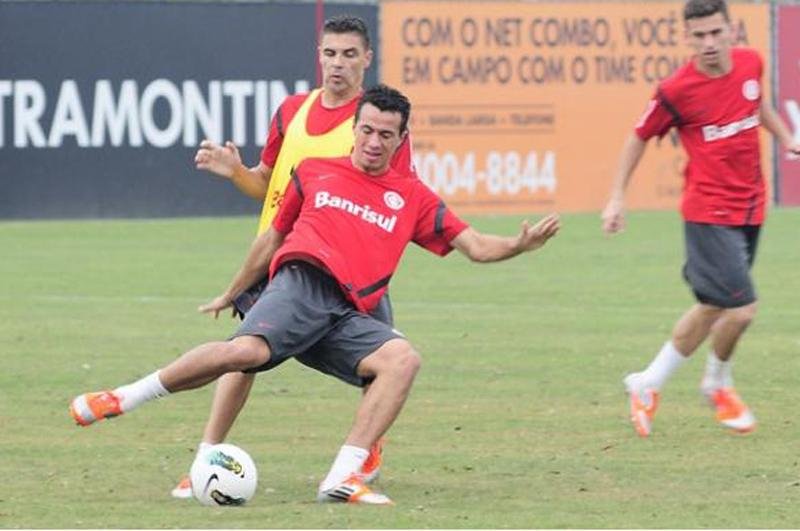 Em seperado, Leandro Dami&atilde;o e D&aacute;tolo fizeram recondicionamento