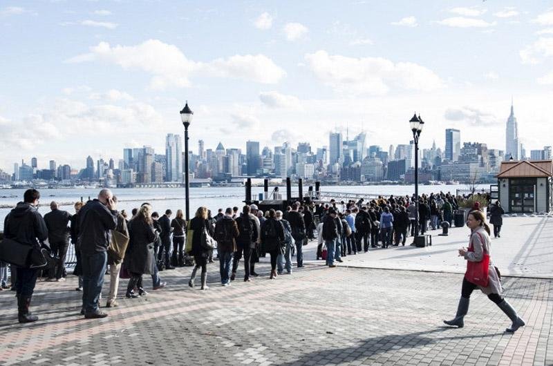 Popula&ccedil;&atilde;o tenta retomar a rotina com o transporte p&uacute;blico