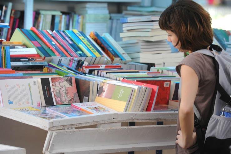 Mais de 225 mil obras foram vendidas nos primeiros dez dias da Feira do Livro