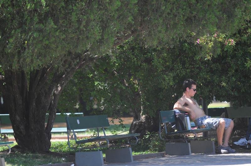 O Rio Grande do Sul experimentou, nessa sexta-feira, mais uma jornada de intenso calor