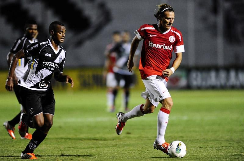 Inter perde para a Ponte Preta em mais uma atua&ccedil;&atilde;o ruim