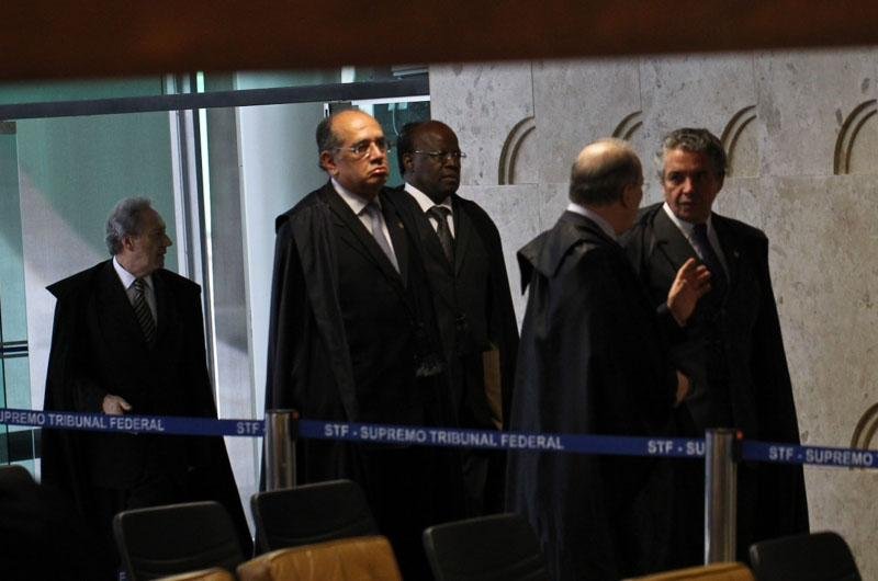 STF retoma c&aacute;lculo das penas para r&eacute;us do n&uacute;cleo publicit&aacute;rio