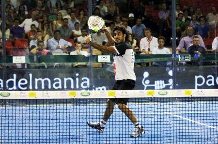 Torneio re&uacute;ne na Capital os melhores do mundo no padel