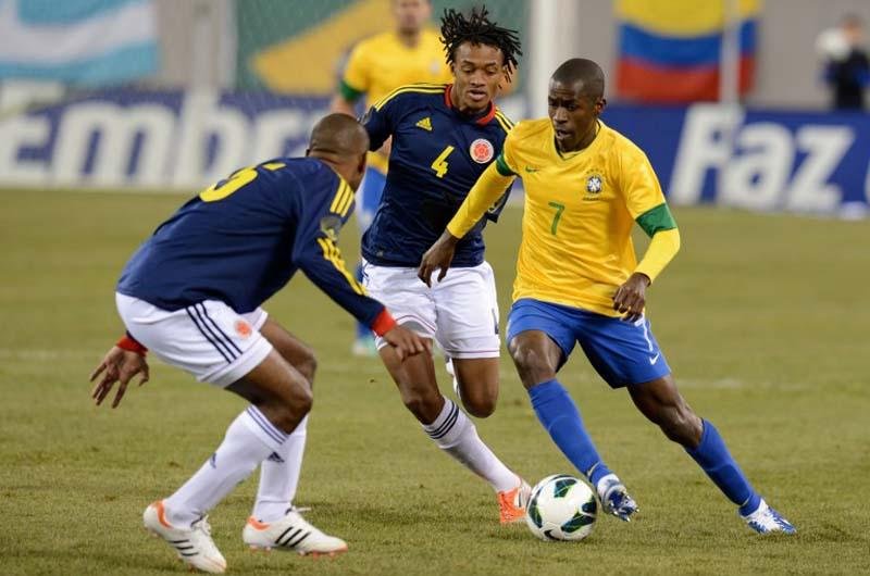 Sele&ccedil;&atilde;o Brasileira empatou com a Col&ocirc;mbia por 1 a 1