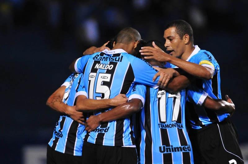 Contra Millonarios e altitude, Gr&ecirc;mio busca vaga na Sul-Americana