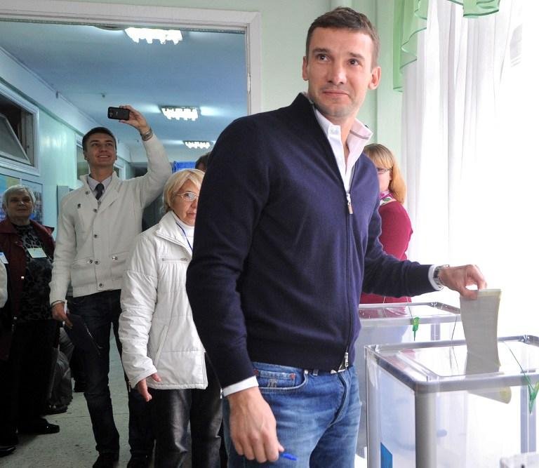 Shevchenko recusa convite para ser t&eacute;cnico da Ucr&acirc;nia