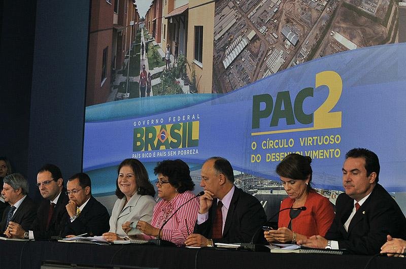PAC 2 conclui menos da metade das a&ccedil;&otilde;es previstas at&eacute; 2014