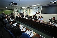 Comiss&atilde;o de Finan&ccedil;as quer garantir R$ 176,7 milh&otilde;es extras &agrave; sa&uacute;de