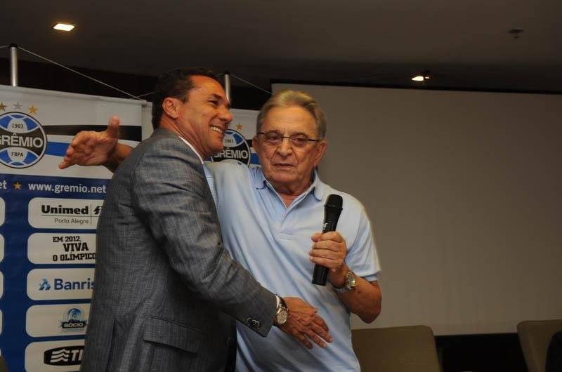 Luxemburgo falou sobre a renova&ccedil;&atilde;o de seu contrato por dois anos pelo Gr&ecirc;mio