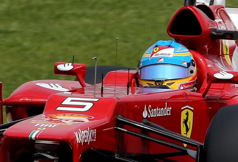 Alonso disputa t&iacute;tulo pela Ferrari