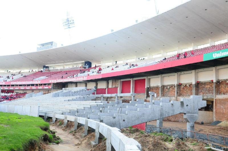 Beira-Rio s&oacute; deve reabrir em setembro