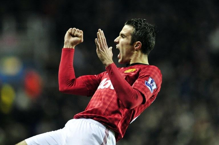 Van Persie marcou o quarto gol do time e fechou o placar