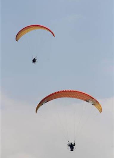 Campeonato de paraglaider reuniu pilotos em Encantado