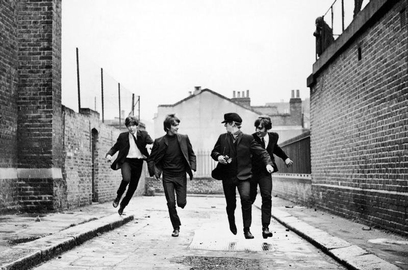 &acute;Os Reis do Ie-Ie-Ie&acute;, dos Beatles, integram mostra que ocorre na Sala Reden&ccedil;&atilde;o a partir de hoje