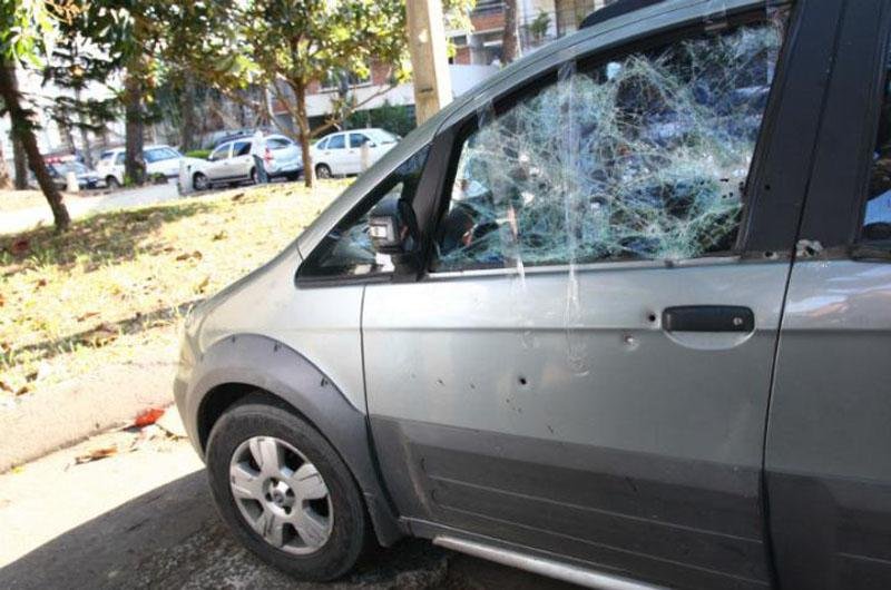 Juiza foi executada na porta de casa