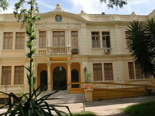 Ufpel estuda medidas para  minimizar preju&iacute;zos &agrave; comunidade