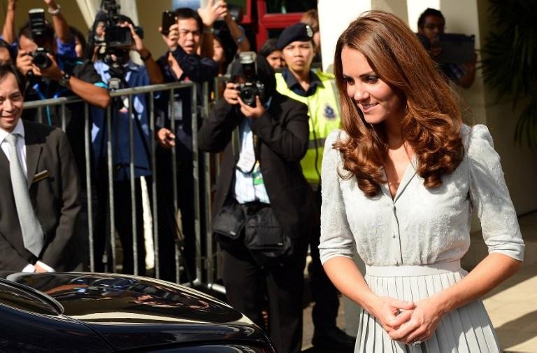 Kate Middleton foi internada ap&oacute;s sentir n&aacute;useas e v&ocirc;mitos no in&iacute;cio da gravidez