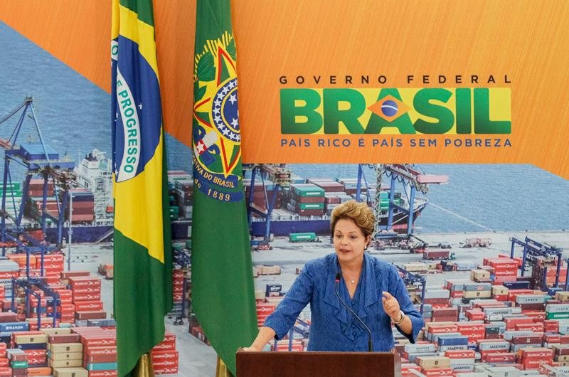 Dilma anunciou  investimentos de R$ 54,2 bilh&otilde;es at&eacute; 2017 para o setor portu&aacute;rio